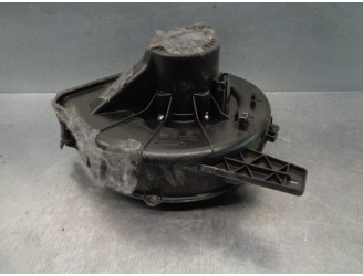 Recambio de motor calefaccion para skoda rapid 1.6 tdi dpf referencia OEM IAM 5Q1819015J  