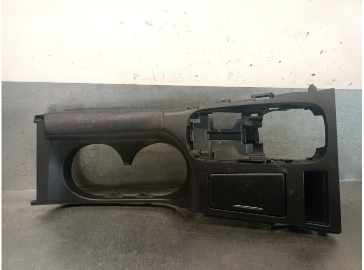 Recambio de moldura para lexus ct (zwa10_) 200h (zwa10_) referencia OEM IAM 5880476091 5880476091 