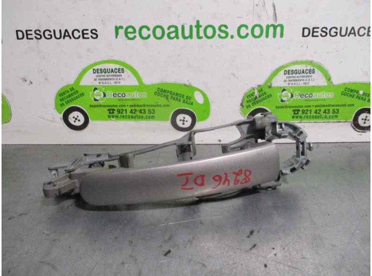 Replacement front left exterior door handle for Skoda Octavia sedan (1Z3) 1.9 TDI OEM IAM reference 