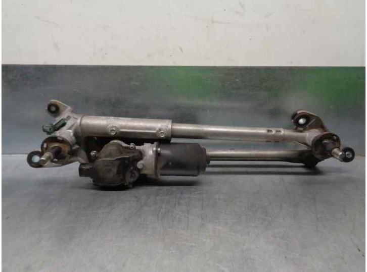 Replacement front wiper motor for Honda FR-V (BE) 1.8 VTEC CAT OEM IAM reference 76530SJDG01 