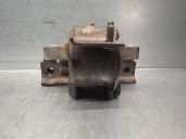 Replacement left engine mount for Skoda Rapid 1.6 TDI DPF OEM IAM reference 6RF199555E 
