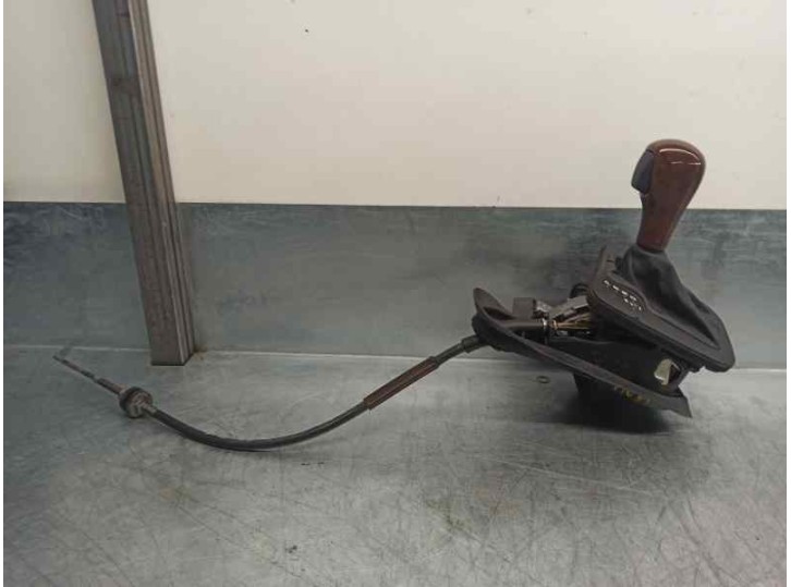 Recambio de palanca cambio para bmw serie 3 berlina (e46) 330d referencia OEM IAM 14238309C 
