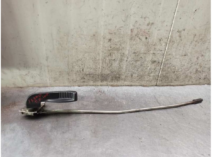 Replacement rear left interior door handle for Iveco Daily Closed Box (2006 =>) 2.3 Diesel CAT OEM IAM reference 50033014