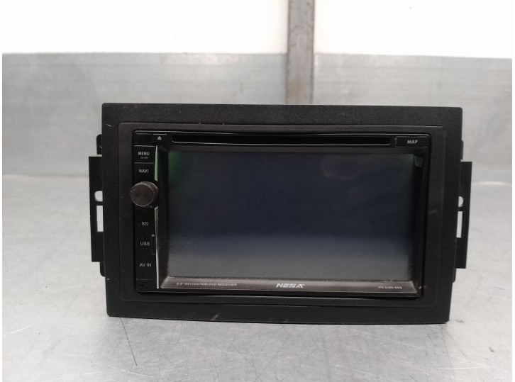 Replacement multifunction display for Chrysler 300 C 3.0 CRD cat OEM IAM reference PN2UNI68G 