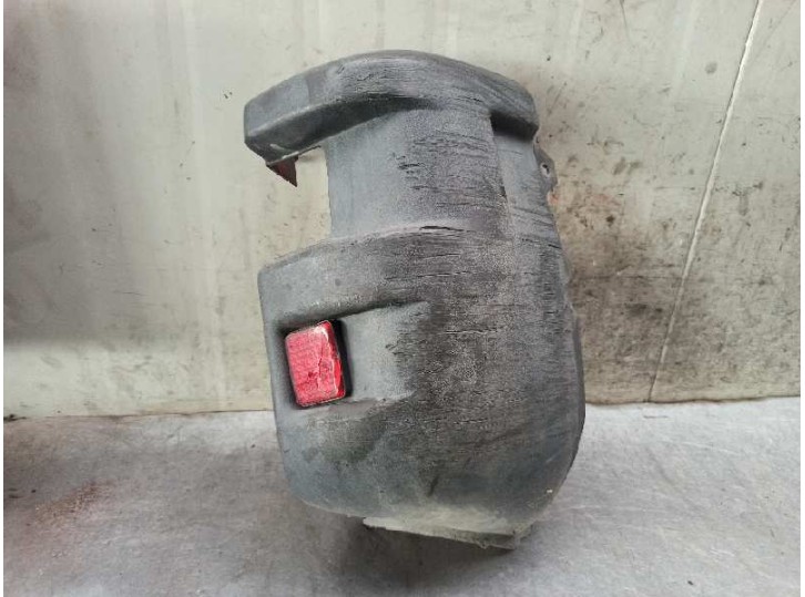 Recambio de puntera paragolpes trasera derecha para iveco daily caja cerrada (2006 =>) 2.3 diesel cat referencia OEM IAM 5003268
