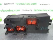 Replacement relay / fuse box for Opel Vectra C sedan 2.2 16v DTI cat (Y 22 DTR / L50) OEM IAM reference 13144709 519066
