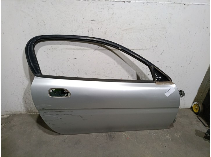Recambio de puerta delantera derecha para mazda mx-3 (ec) 1.6 16v cat referencia OEM IAM EAY158020 EAY158020 