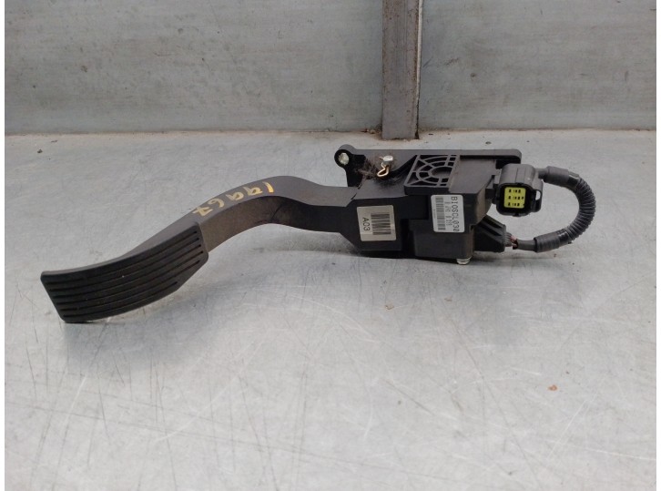 Recambio de potenciometro pedal para hyundai matrix (fc) 1.5 crdi cat referencia OEM IAM 3270517070 