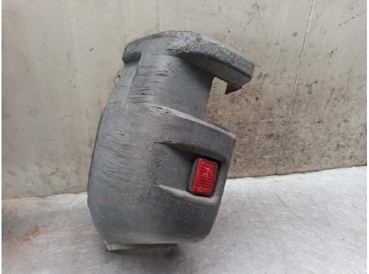 Recambio de puntera paragolpes trasera izquierda para iveco daily caja cerrada (2006 =>) 2.3 diesel cat referencia OEM IAM 50032