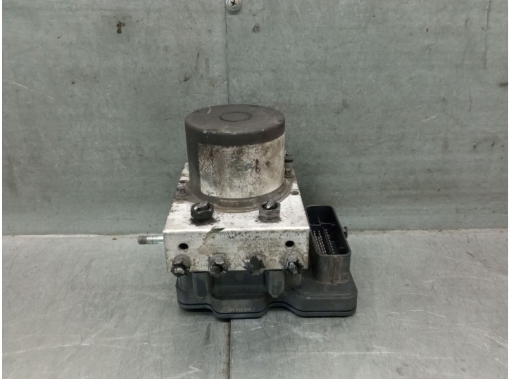 Replacement ABS unit for Opel Movano B van/combi 2.3 CDTi OEM IAM reference 2265106516 4503014 0265956149 BOSCH