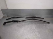 Recambio de brazo limpia delantero derecho para ford kuga (cbv) 2.0 tdci cat referencia OEM IAM 8V4117526CD  