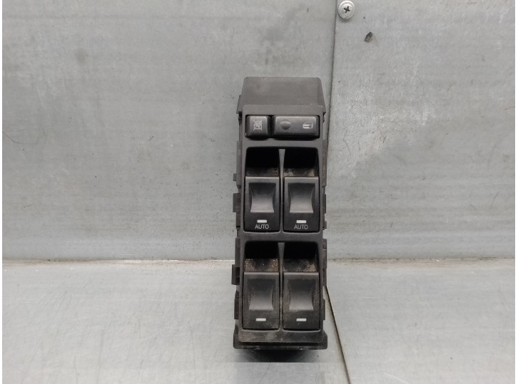 Recambio de mando elevalunas delantero izquierdo para chrysler 300 c 3.0 crd cat referencia OEM IAM 04602736AA 