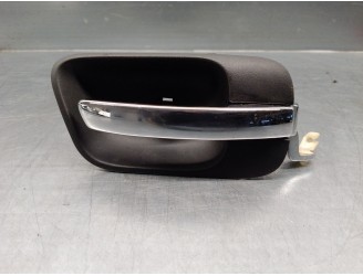 Replacement front right interior door handle for Chrysler 300 C 3.0 CRD CAT OEM IAM reference 1070402AB 5 DOORS
