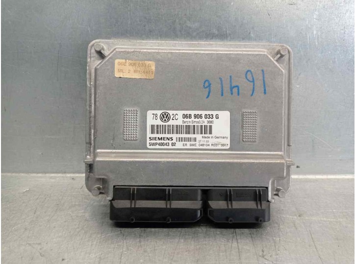 Recambio de centralita motor uce para volkswagen passat berlina (3b3) 2.0 referencia OEM IAM 06B906033G 5WP40043 SIEMENS