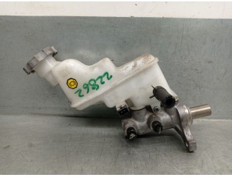 Recambio de bomba freno para kia rio iii (ub) 1.25 cvvt referencia OEM IAM 585101G110  