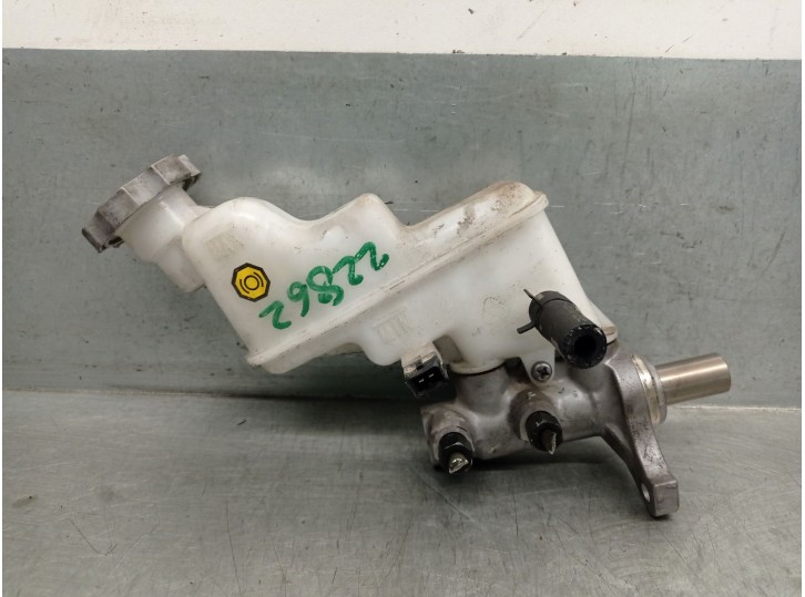 Recambio de bomba freno para kia rio iii (ub) 1.25 cvvt referencia OEM IAM 585101G110  