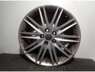 Recambio de llanta para jaguar s-type 2.7 v6 diesel cat referencia OEM IAM 4R831007DA R188.0JX18X60.0 ALUMINIO 20P