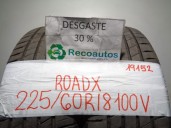 Replacement tyre/s for Chrysler 300 C 3.0 CRD CAT OEM IAM reference 22560R18100V ROADX RXQUEST SU01