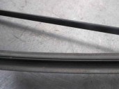 Recambio de brazo limpia delantero izquierdo para citroën berlingo 1.6 16v hdi referencia OEM IAM 