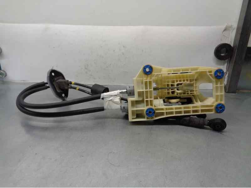 Recambio de palanca cambio para hyundai i30 (gd) 1.4 crdi cat referencia OEM IAM 43794A6300  
