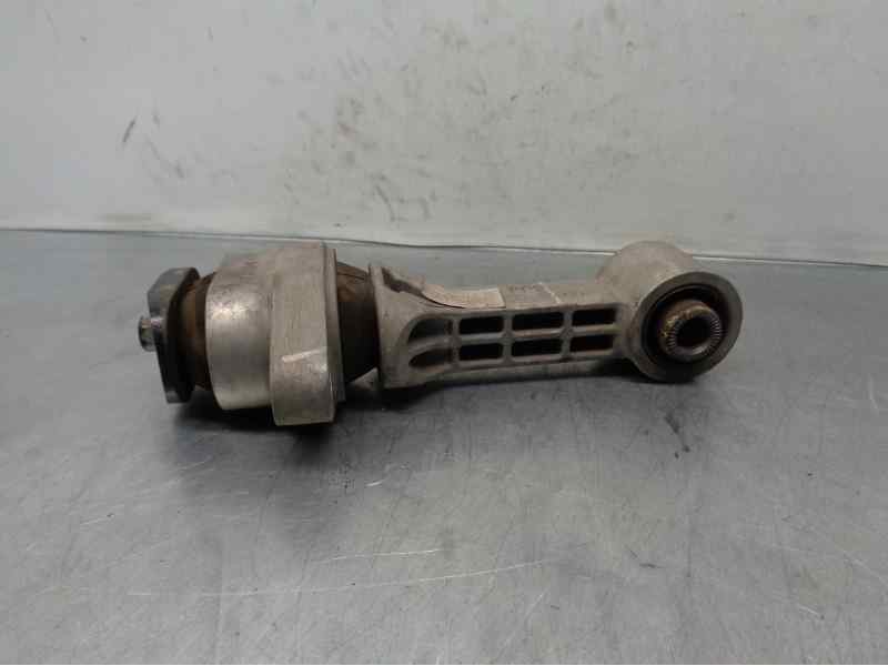 Recambio de soporte motor para hyundai i30 (gd) 1.4 crdi cat referencia OEM IAM 21950A5000  