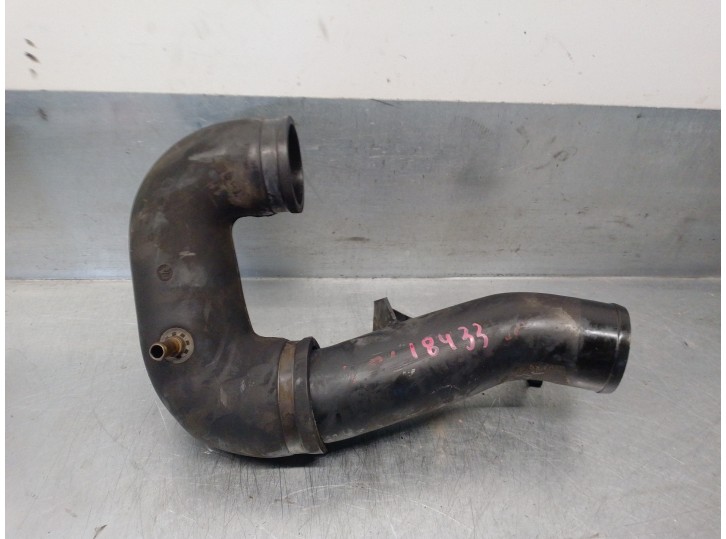 Recambio de tubo para nissan cabstar 3.0 referencia OEM IAM 165769X211 