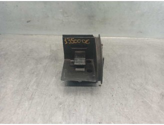 Recambio de caja reles / fusibles para bmw x3 (e83) 3.0 turbodiesel referencia OEM IAM 7026710 