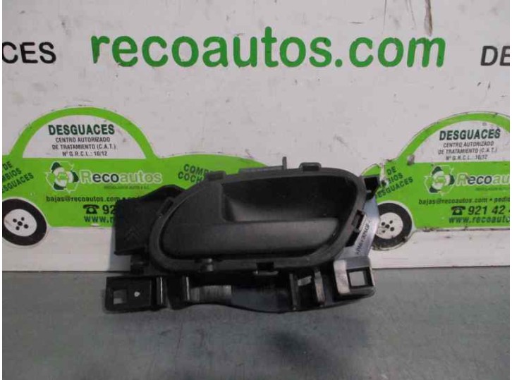 Replacement rear left interior handle for Citroën Berlingo 1.6 16V HDi OEM IAM reference 96555515XT TAILGATE 