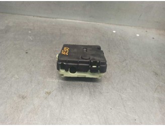 Recambio de caja reles / fusibles para bmw x3 (e83) 3.0 turbodiesel referencia OEM IAM 8387547 