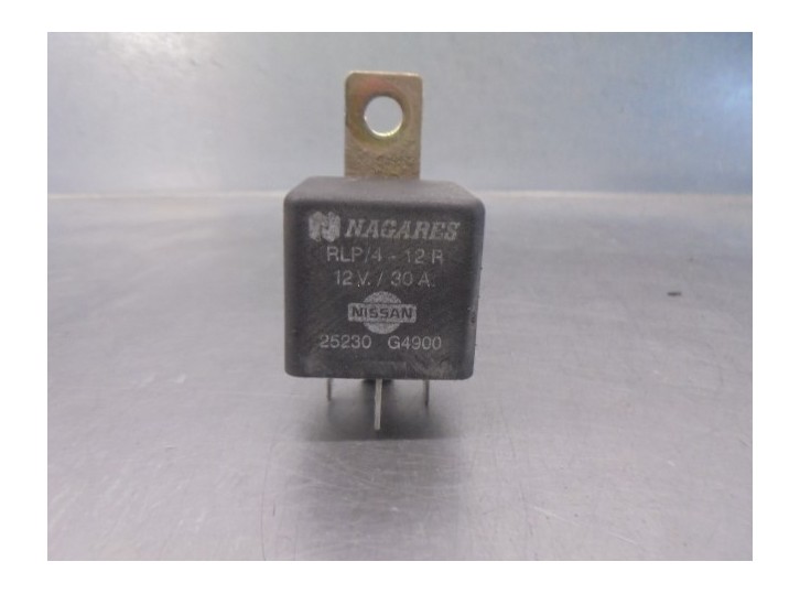 Recambio de rele para nissan cabstar 3.0 referencia OEM IAM 25230G4900  