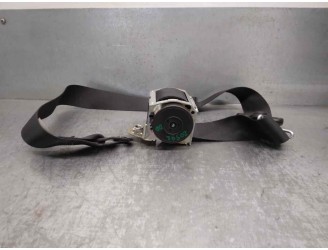 Replacement of right front seatbelt for Ford Kuga (CBV) 2.0 TDCi CAT OEM IAM reference 8V41S61294AD 5 DOORS