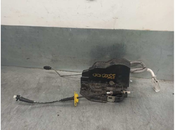 Recambio de cerradura puerta delantera derecha para bmw x3 (e83) 3.0 turbodiesel referencia OEM IAM 7036170 7 PINES 5 PUERTAS