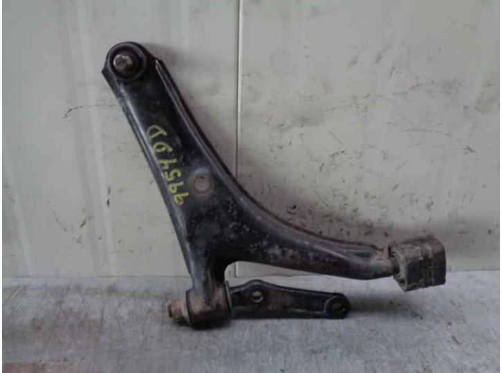 Recambio de brazo suspension inferior delantero derecho para suzuki swift sf berlina (ma) 1.3 cat referencia OEM IAM 4520160E01 