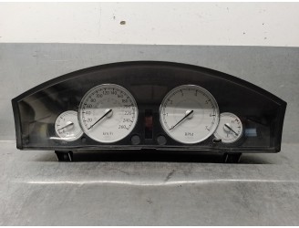 Recambio de cuadro instrumentos para chrysler 300 c 3.0 crd cat referencia OEM IAM P56044943AH  