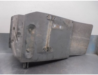 Recambio de faldon delantero para nissan cabstar 3.0 referencia OEM IAM 63101F3901 63101F3903 