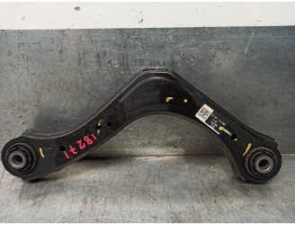 Recambio de brazo suspension superior trasero derecho para hyundai ioniq referencia OEM IAM 55101G2100  