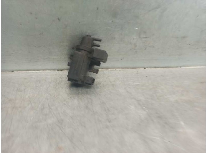 Recambio de electrovalvula vacio para bmw x3 (e83) 3.0 turbodiesel referencia OEM IAM 11747796634 72279600 