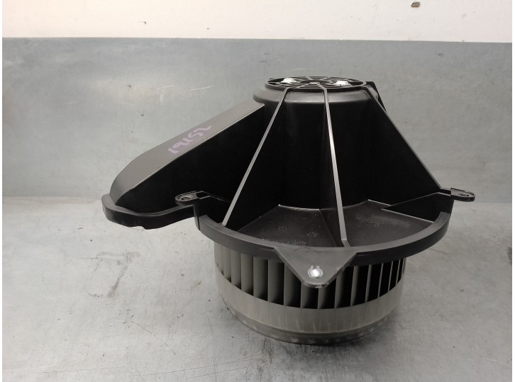 Recambio de motor calefaccion para chrysler 300 c 3.0 crd cat referencia OEM IAM 5061091AA  