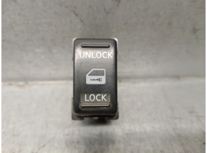 Recambio de interruptor para nissan nv200 furgoneta 1.5 dci 85 (m20, m20m) referencia OEM IAM 25210AX600 25210AX600 