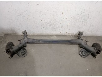 Recambio de puente trasero para kia rio iii (ub) 1.25 cvvt referencia OEM IAM 551001W610 551001W610 