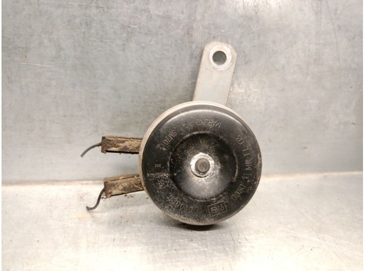 Recambio de claxon para subaru outback (bs) 2.0 d awd (bsd) referencia OEM IAM 86012AL010 86012AL010 