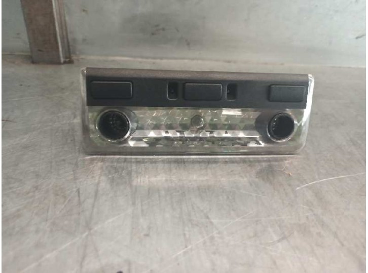 Recambio de luz interior para bmw x3 (e83) 3.0 turbodiesel referencia OEM IAM 63318364929 