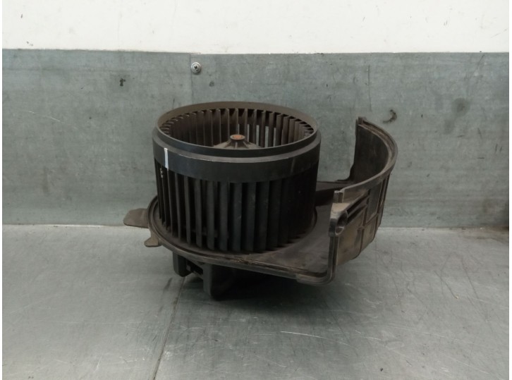 Recambio de motor calefaccion para opel movano b kasten/combi 2.3 cdti referencia OEM IAM 4419685 4419685 