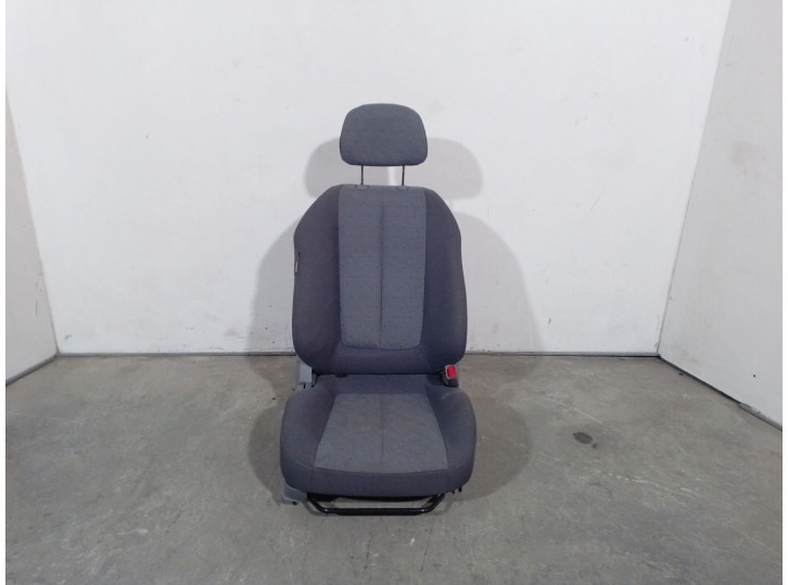 Recambio de asiento delantero derecho para hyundai elantra iii sedán (xd) 2.0 crdi referencia OEM IAM 881502D000 881502D000 
