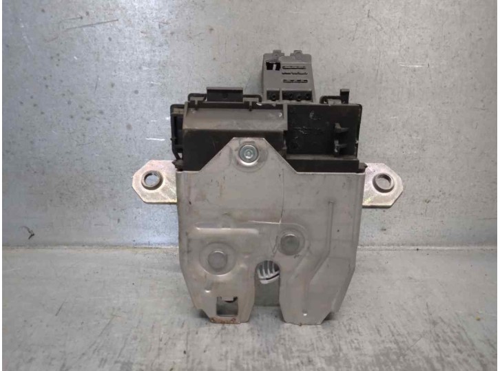 Recambio de cerradura maletero / porton para ford kuga (cbv) 2.0 tdci cat referencia OEM IAM 8M51R442A66EA 