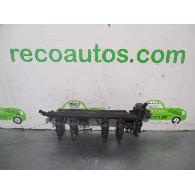 Recambio de rampa inyectora para renault twingo (co6) 1.2 referencia OEM IAM 7700108667 7700109066 