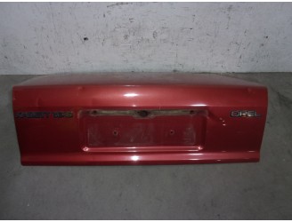 Recambio de porton trasero para opel kadett e 1.6 referencia OEM IAM 4855523 GRANATE 4 PUERTAS