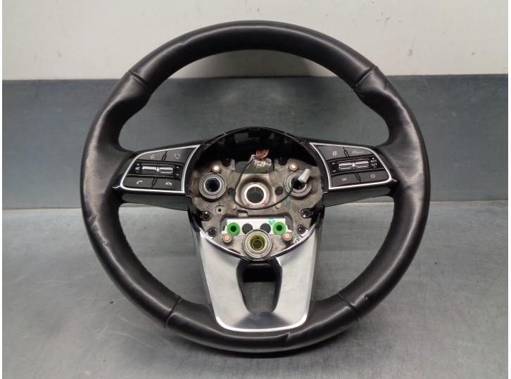 Recambio de volante para kia xceed 1.4 tgdi cat referencia OEM IAM 56100J7940  