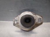 Replacement left engine mount for Peugeot Expert van standard 1.9 diesel OEM IAM reference 182710 