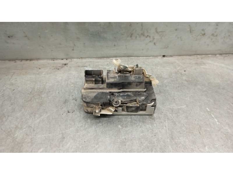 Recambio de cerradura puerta delantera derecha para peugeot partner (s2) totem referencia OEM IAM 9136P7 SIN PINES 4 PUERTA